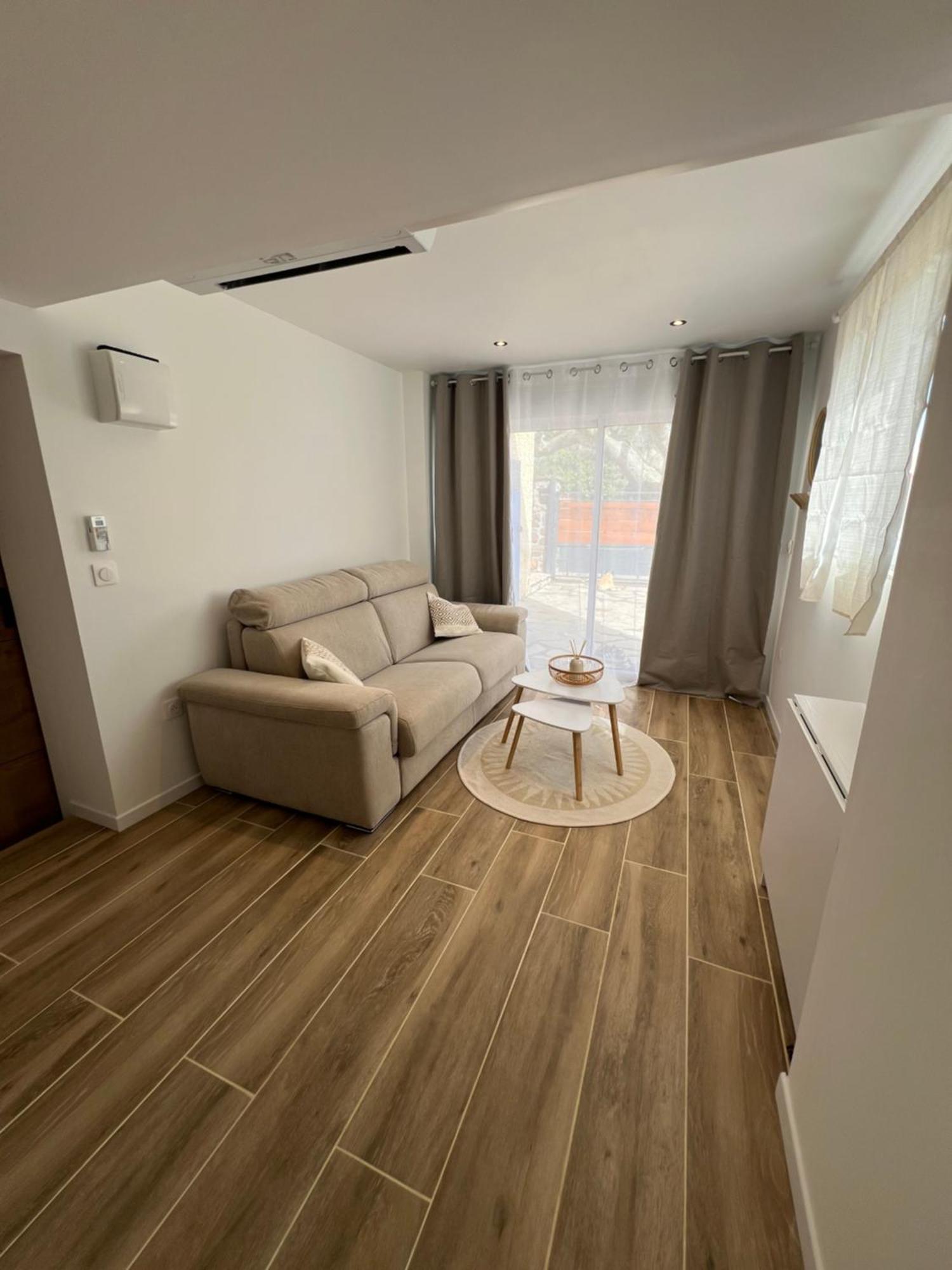 Appartement T2 Avec Jardin Puget-sur-Argens Esterno foto