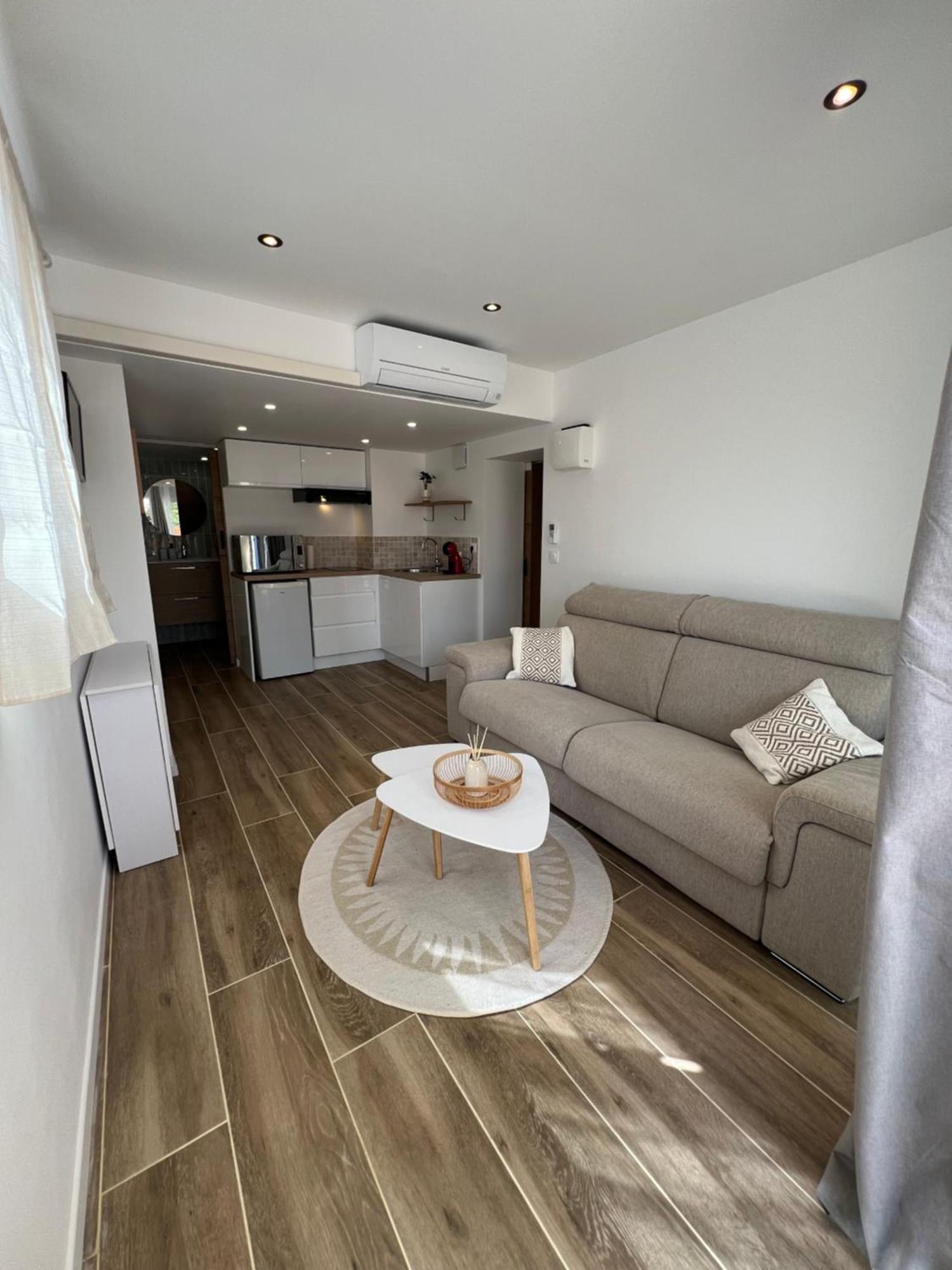 Appartement T2 Avec Jardin Puget-sur-Argens Esterno foto